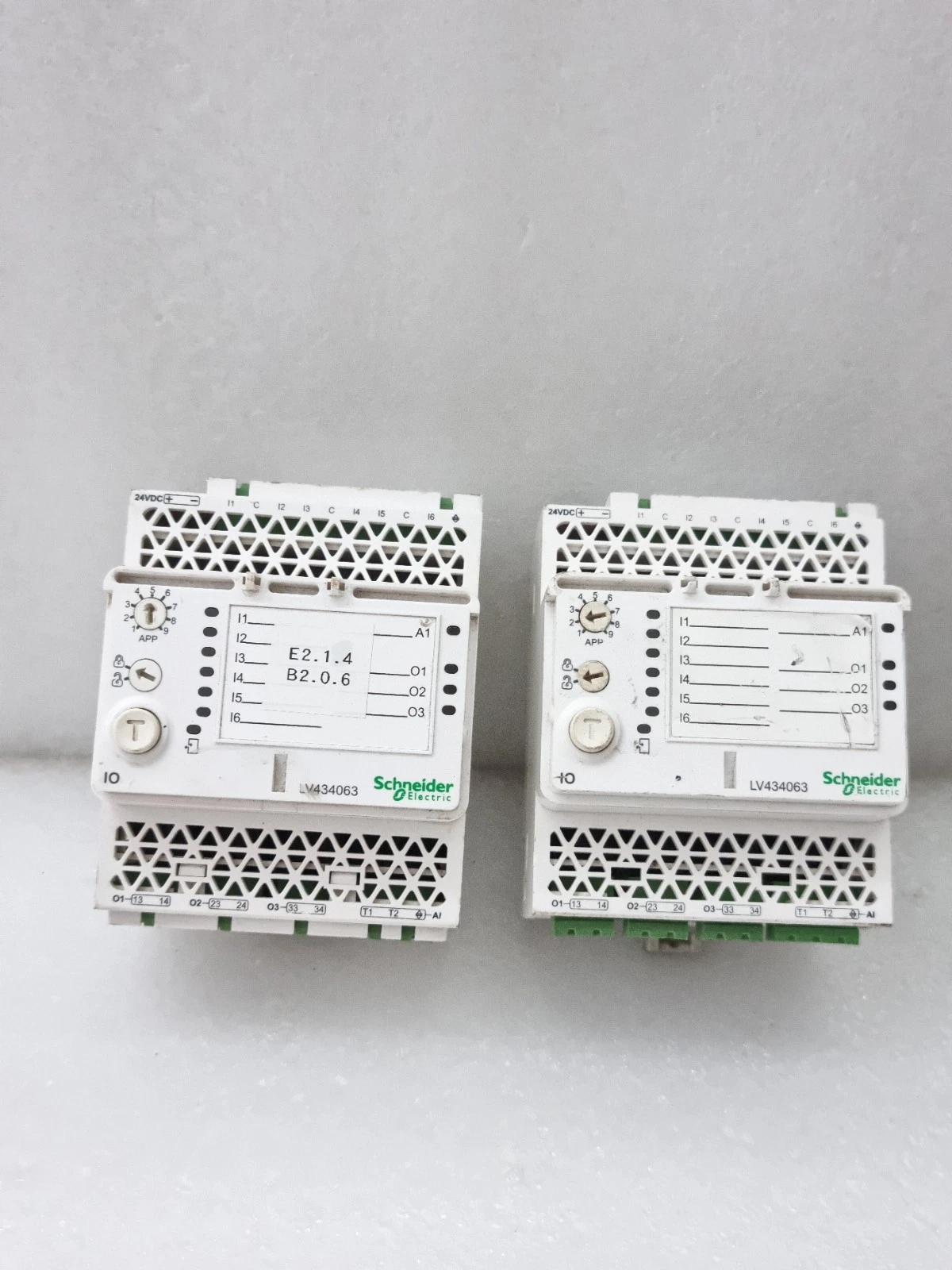 Lot of 2 Pcs Schneider Electric LV434063 Input/Output Interface for LV Breaker